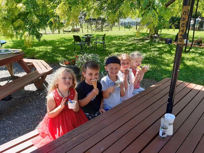 Kids eating ice cream